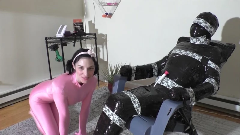 Christina QCCP – Catsuit Cockteased [Mummification, Cocktease, Tease & Denial] (2023/Mp4/1000 MB)