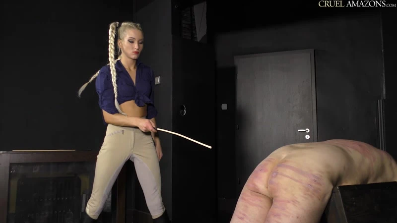 Welcome to Calea Toxic – Calea Toxic Whipping, Training of the Slave (2022/MPEG-4/400 MB)