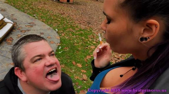 Natalya in Video Fart and Ashtray Slave Used Outside [BratPrincess 2] (2024/MPEG-4/2.34 GB)