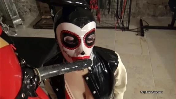 Fetish Liza, Natalie Goth TV in Video A latex Halloween tale stage 2 (2024/MPEG-4/381 MB)