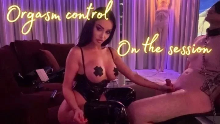 Evil Woman in Video Orgasm Control On The Session (2025/MPEG-4/204 MB)