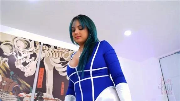 Bratty Foot Girls in Video Nika Venom - Shiny Glove Handjob will end you! (2025/MPEG-4/593 MB)
