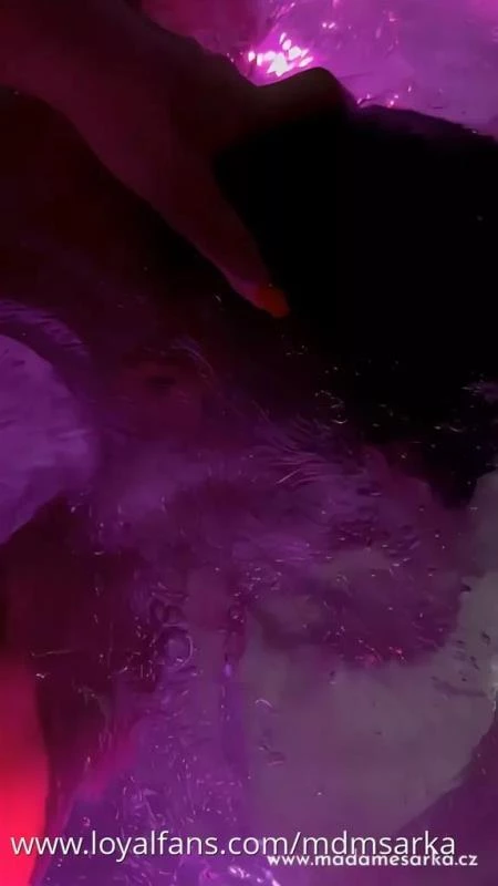 Madame Sarka in Video A Romantic Evening In The Luxury Whirlpool With A Slave Under (2025/MPEG-4/167 MB)