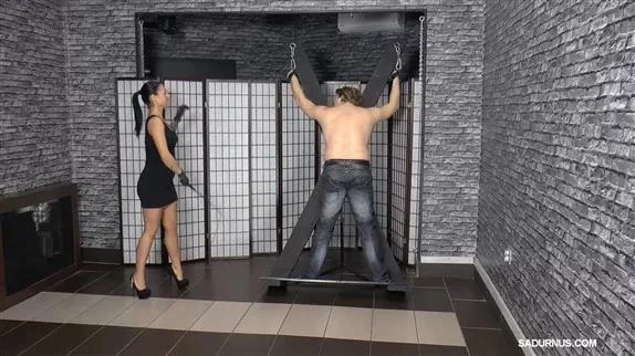 Sadurnus in Video Jenna Whipping My Back 2 (2025/MPEG-4/205 MB)