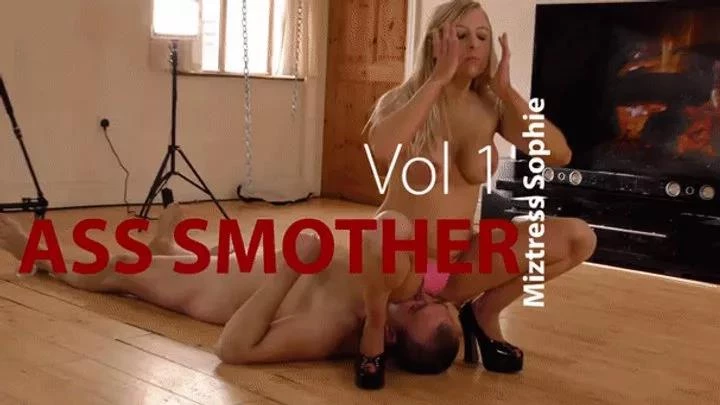 Sophie Shox in Video Ass Smother Volume 1 (2025/MPEG-4/522 MB)