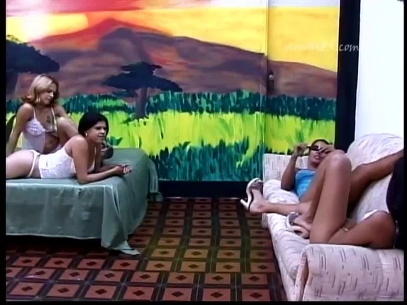 Trample In Brazil in Video Barbara Cristina And Her Trample Gang - Bel and Diana and Barbar (2025/MPEG-4/153 MB)