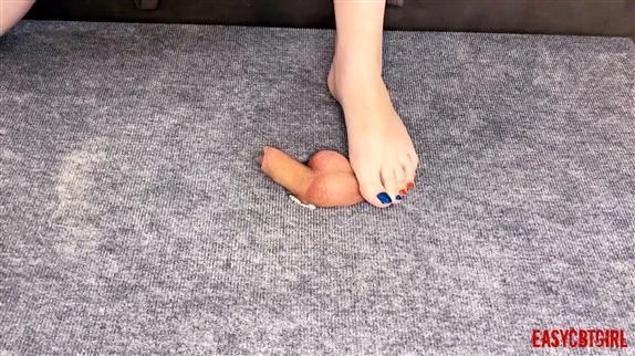 EasyCBTGirl in Video Mistress Drips - Hot Wax On Dick With Balls And Has Fun (2025/MPEG-4/357 MB)
