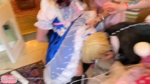 Sissy Manor in Video Teasing Sucking And Bondage (2025/MPEG-4/256 MB)