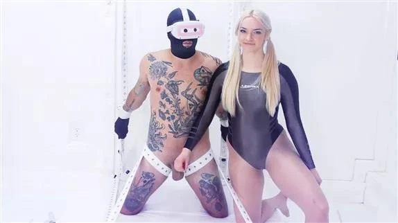 Tease and Thank You in Video Mandy Marx - Give Yourself Away (2025/MPEG-4/490 MB)