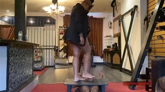 Sadistic Queens in Video Squishysax - Miss Jo and Madam Amour - Cockbox Destruction (2025/MPEG-4/535 MB)