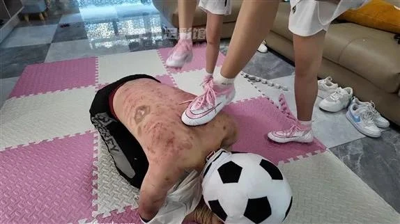 Chinese Queen Training 3095 (2025/MPEG-4/2.82 GB)