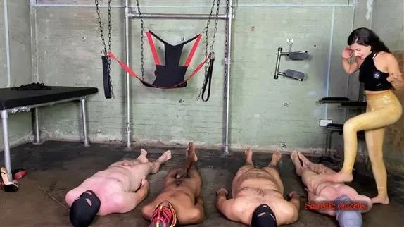 Sadistic Queens in Video Squishysax - Mistress Tess and Maya Sin - Catwalk On A Carpet Of Slaves (2025/MPEG-4/721 MB)