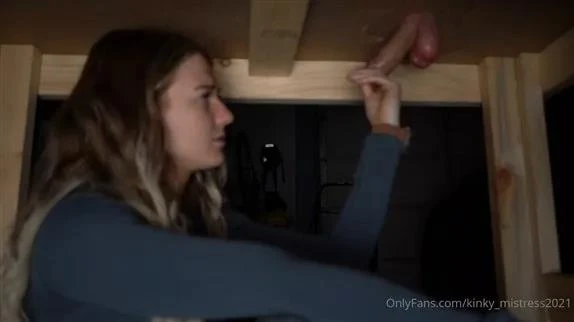 Kinky Mistress Sofia in Video Milking From The Gloryhole (2026/MPEG-4/465 MB)