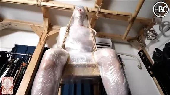 Mistress Hinako in Video Chair Bondage Plastic Wrap Mummification Suspension (2026/MPEG-4/836 MB)
